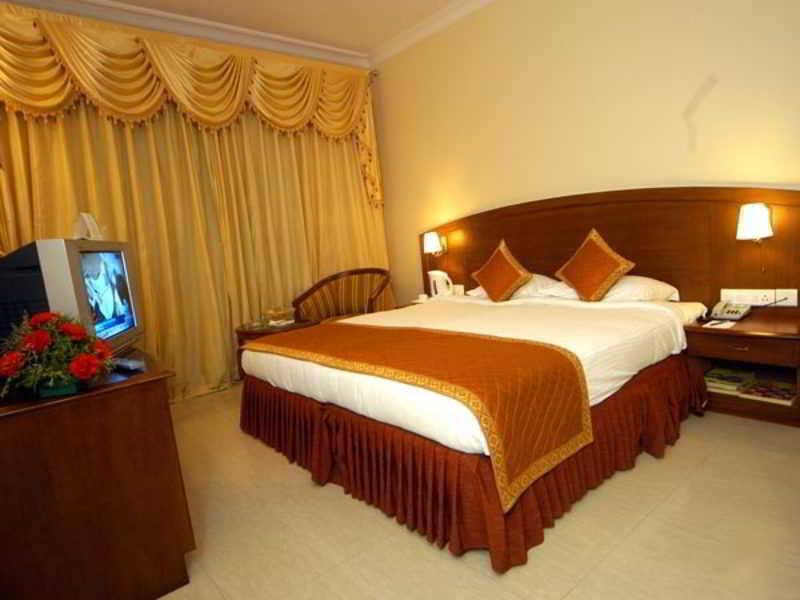 Aj International Hotel Bangalore Habitación foto